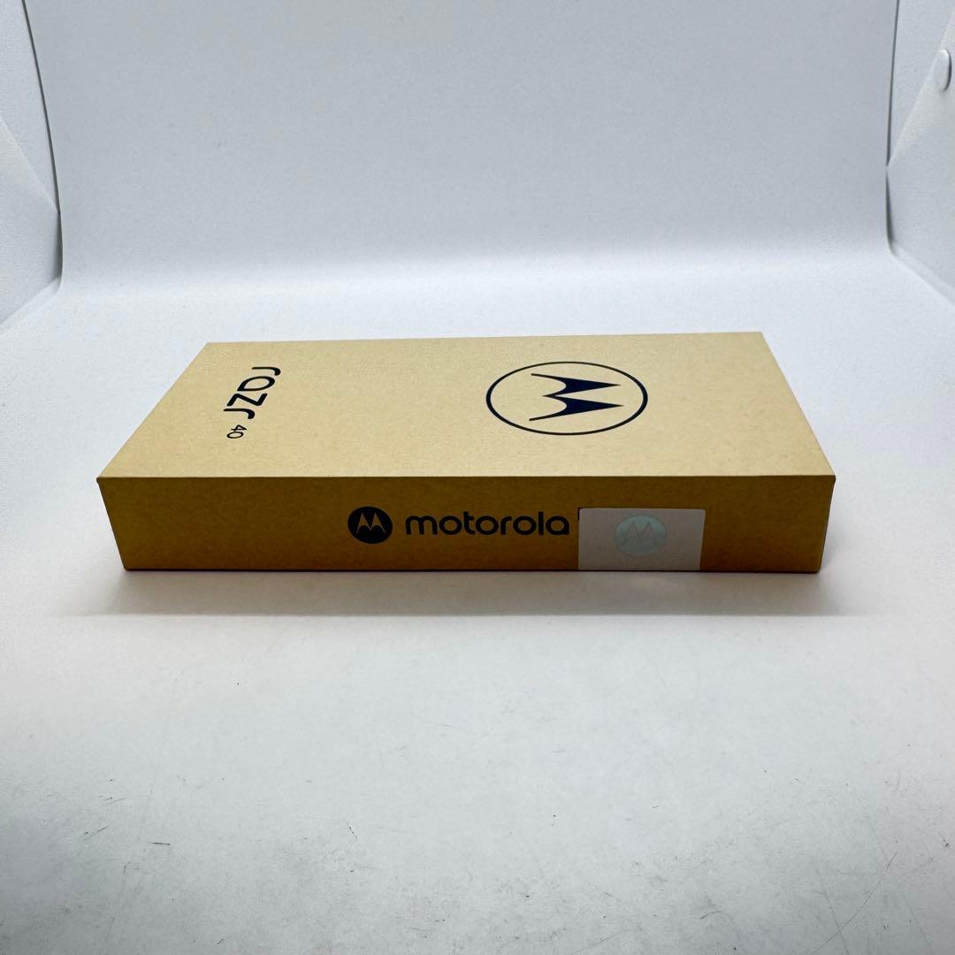 【未使用品】 Motorola razr 40 XT-2323-4 本体
