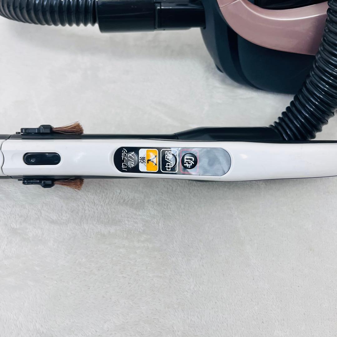 MITSUBISHI 掃除機 2023年製　送料無料　キャニスター