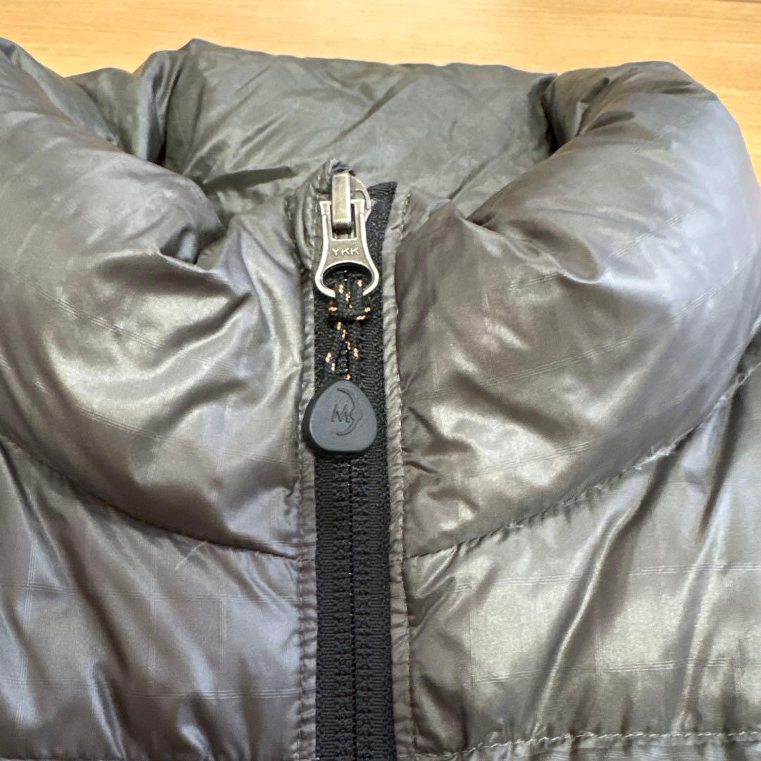 ムーンストーンダウンジャケット