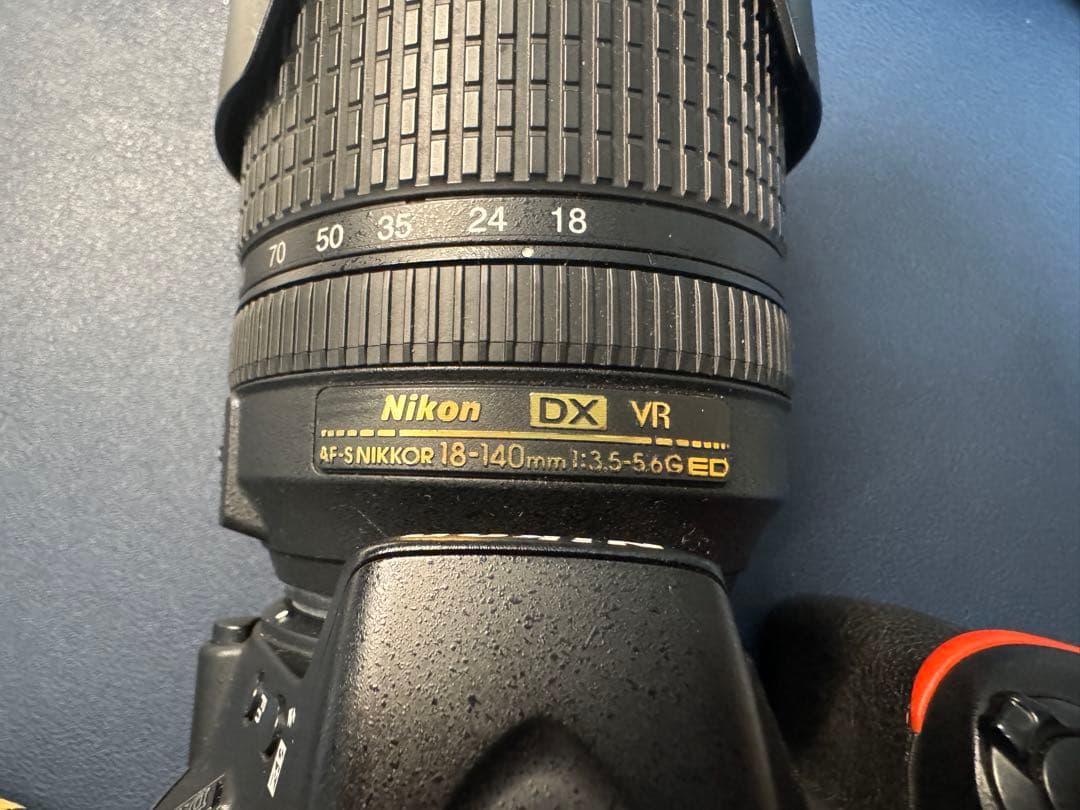 Nikon D5500 18-140mm セット