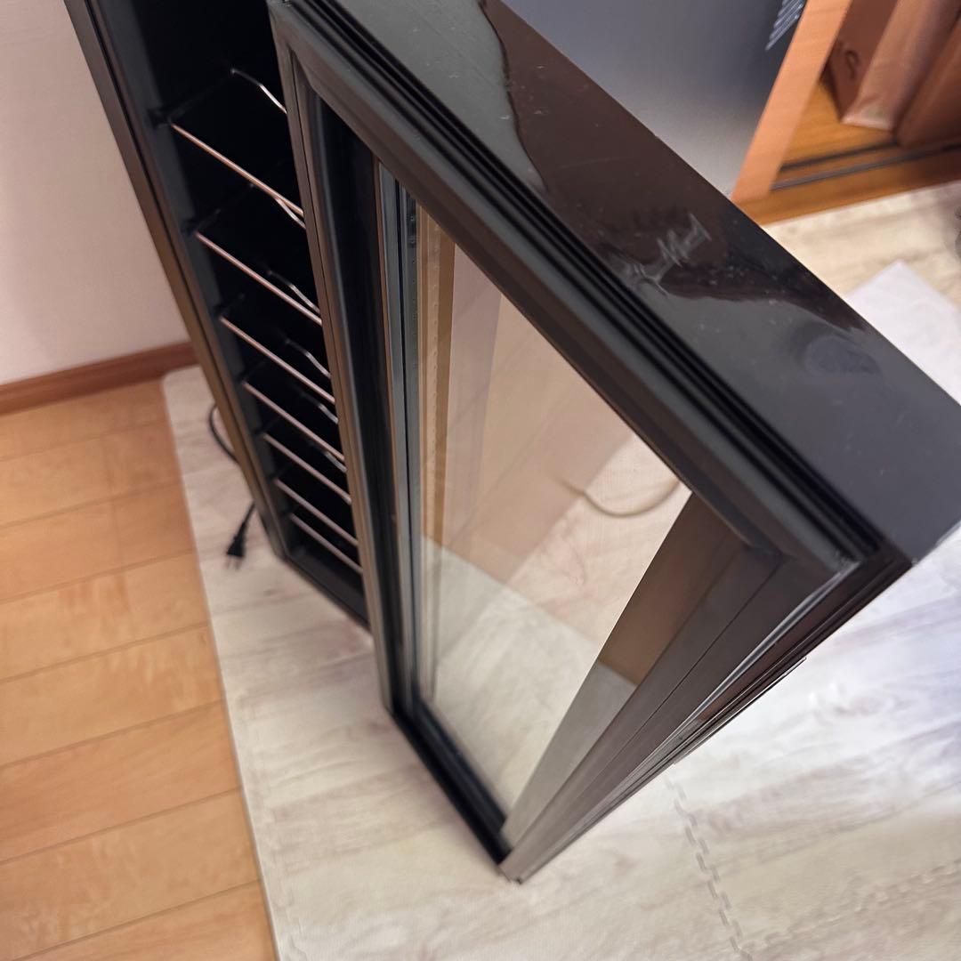 アイリスオーヤマ ワインセラー 18本収納 ペルチェ式 PWC-491P-B