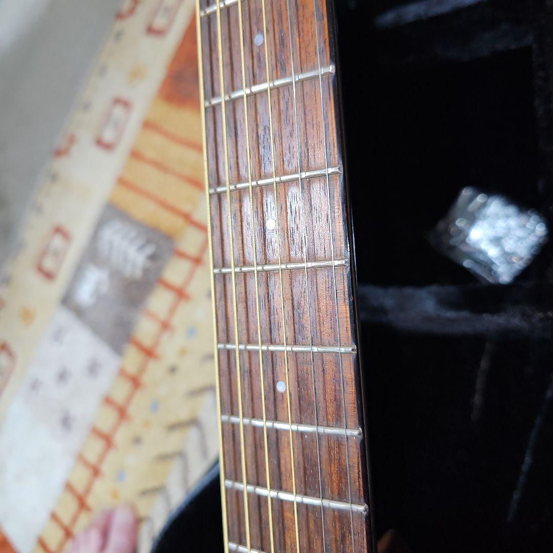 初代ヤマハCsf-60総単板パーラーギター。ヤマハハードケース付き