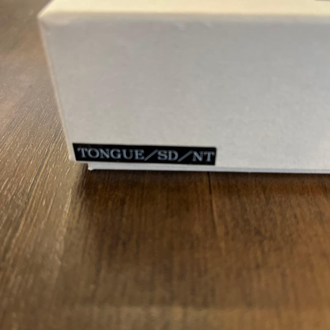 WILD SWANS ケース TANGUE