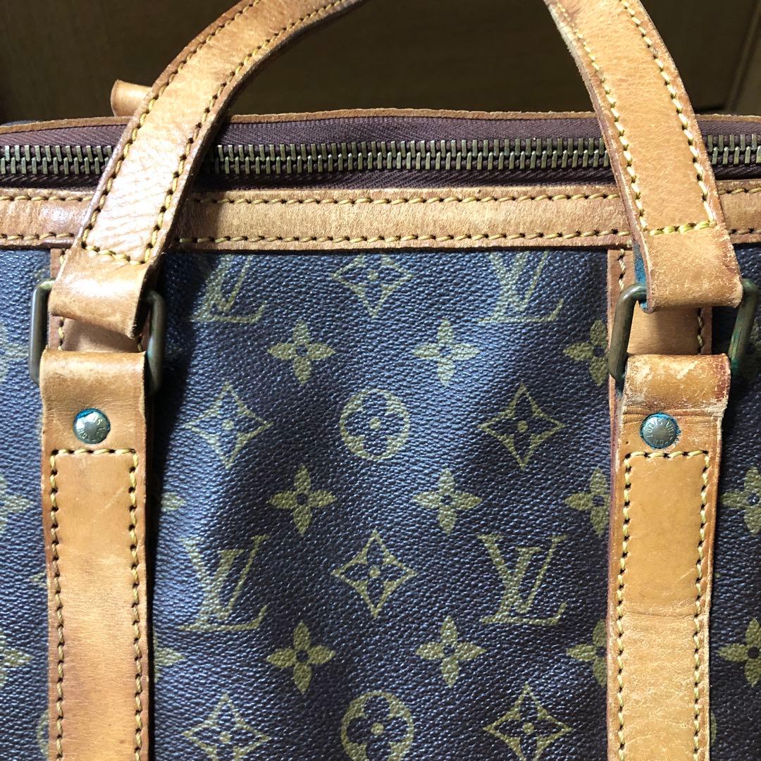 ヴィトンボストンバック