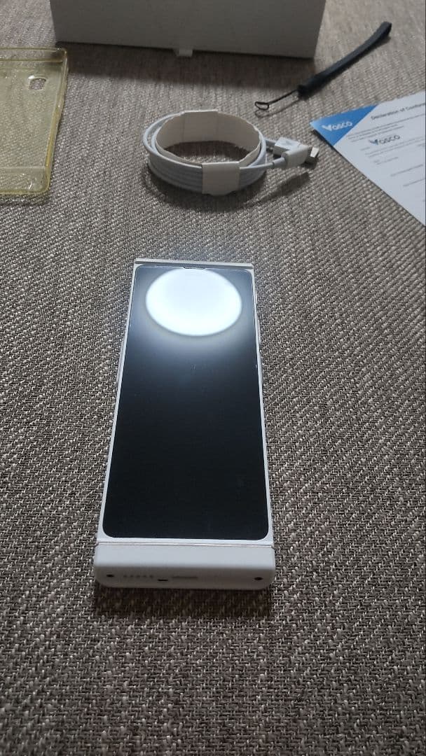 値下げ中　Vasco Translator V4 ホワイト