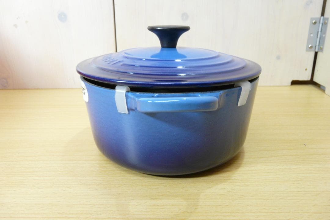 LE CREUSET ココット・ロンド 18cm アザーブルー 両手鍋②