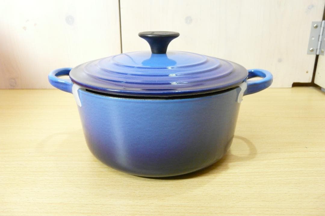 LE CREUSET ココット・ロンド 18cm アザーブルー 両手鍋②