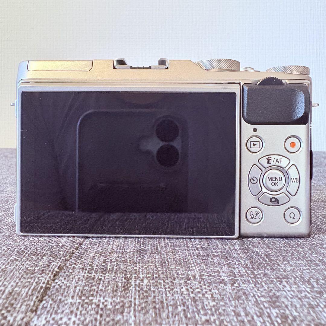 美品 FUJIFILM X-A3 ボディ 本体