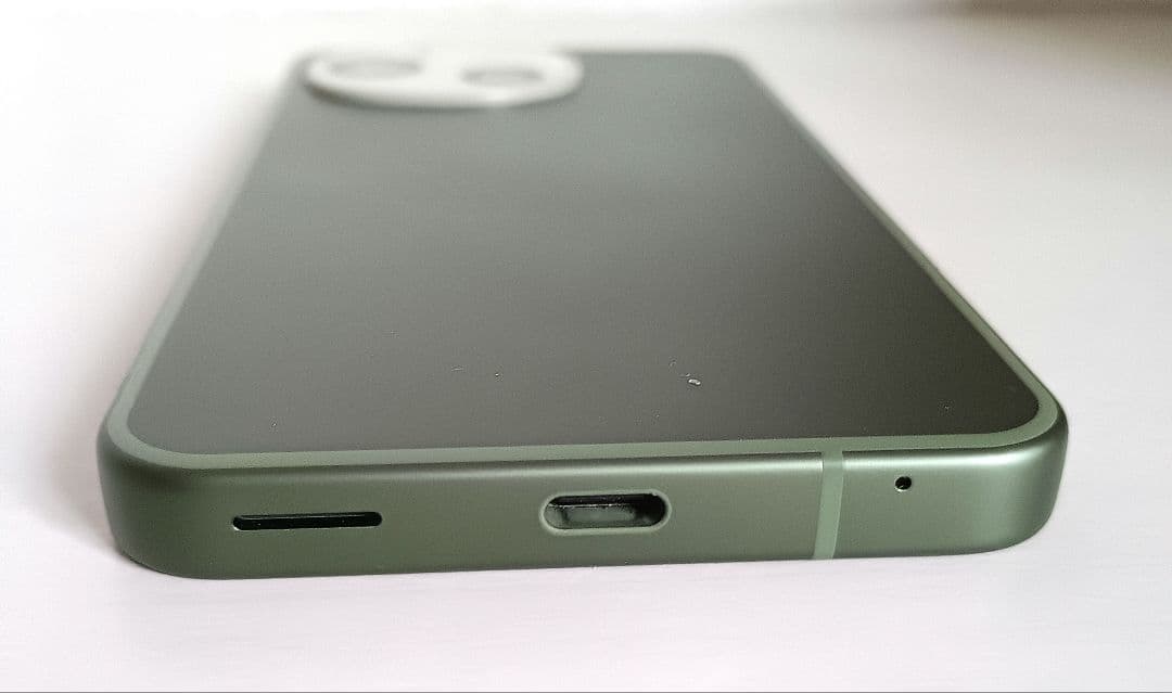 箱付 AQUOS sense10