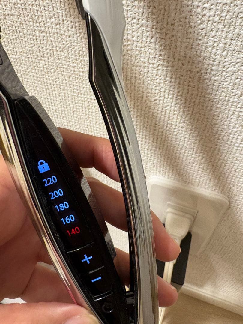 リファストレートヘアアイロン