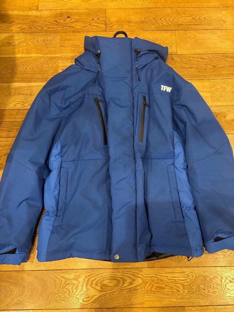 新品・未使用 TFW49 ダウンジャケット Lサイズ