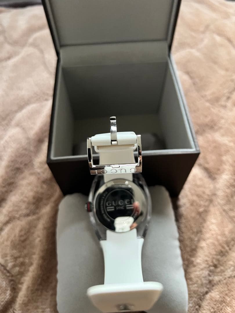 GUCCI ホワイト 時計