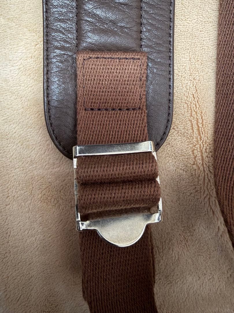 【ch!iii】 LEATHERバックパック　ブラウン