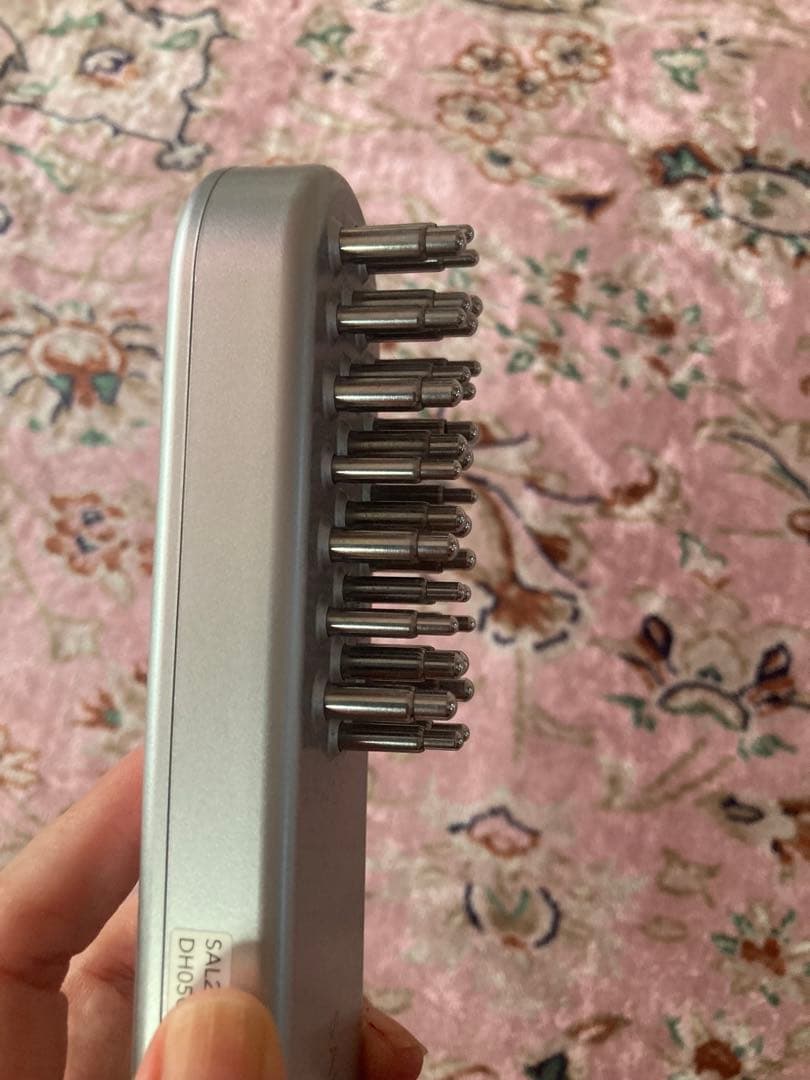 SALONIA EMS LIFT BRUSH 電気ブラシ