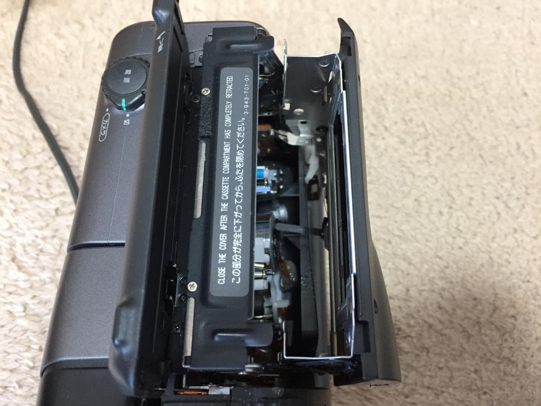 美品　撮影再生ダビングOK　SONY　CCD-TR3　付属品あり　Hi8