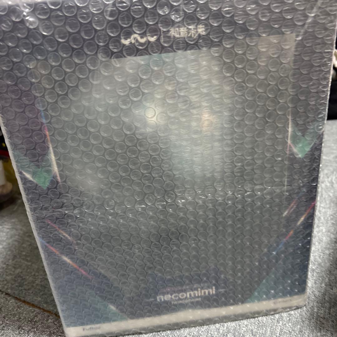 み*ん様 F:NEX フェネクス　初音ミク　猫耳ヘッドフォン　フィギュア