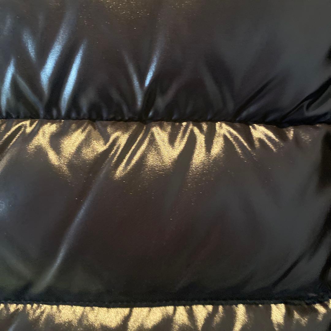 美品！！モンクレールダウンジャケット