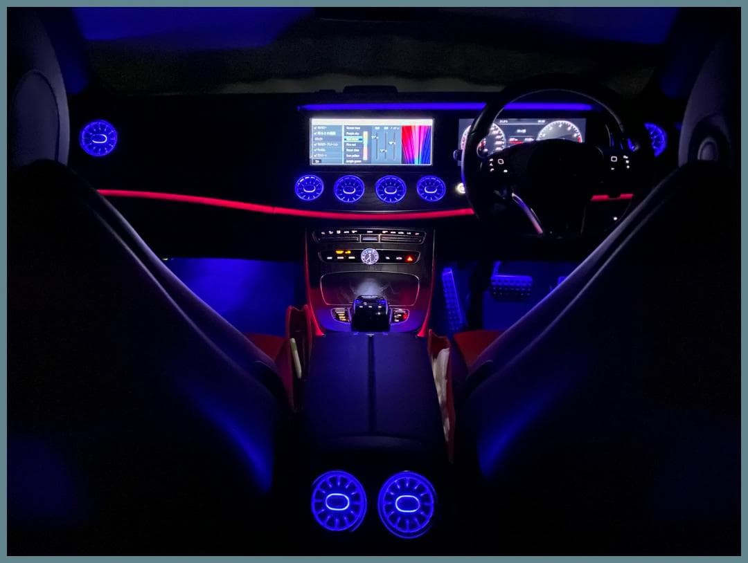 【hknem】ベンツEクラス用アンビエントライト連動エアベント