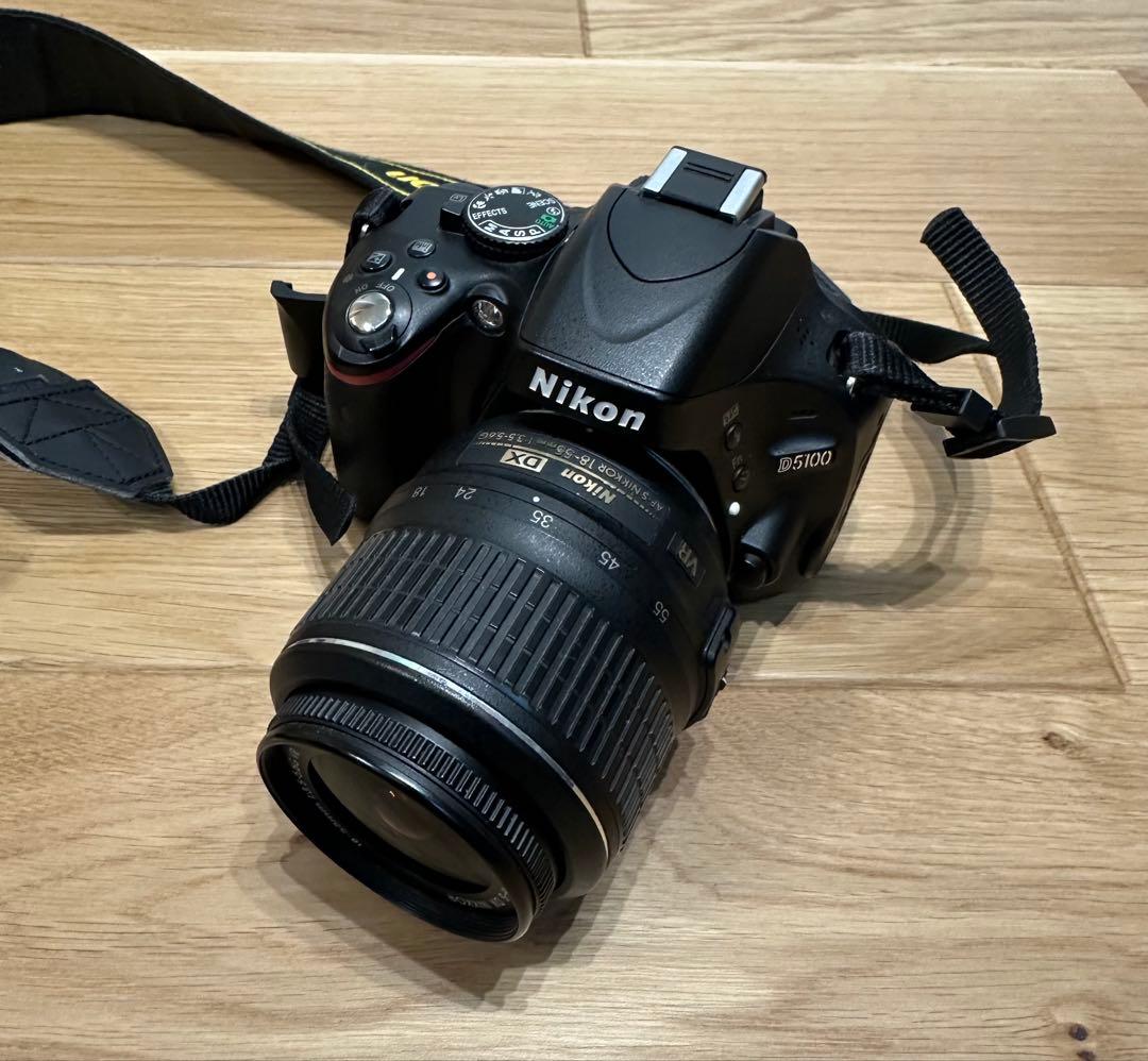 Nikon D5100 カメラ