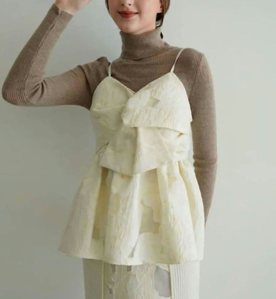 Acka jacquard peplum bustier　ビスチェ　キャミソール