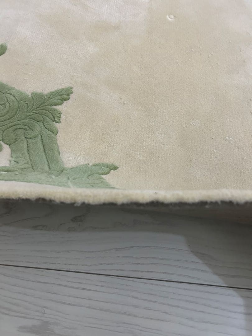 【プロフ必読】Cassina オーダーカーペット