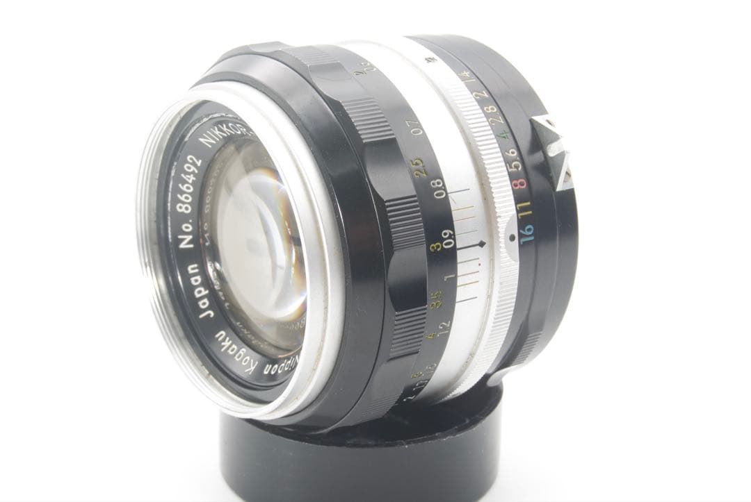 Nikon Nikkor-S Auto 50mm F1.4 オールドレンズ