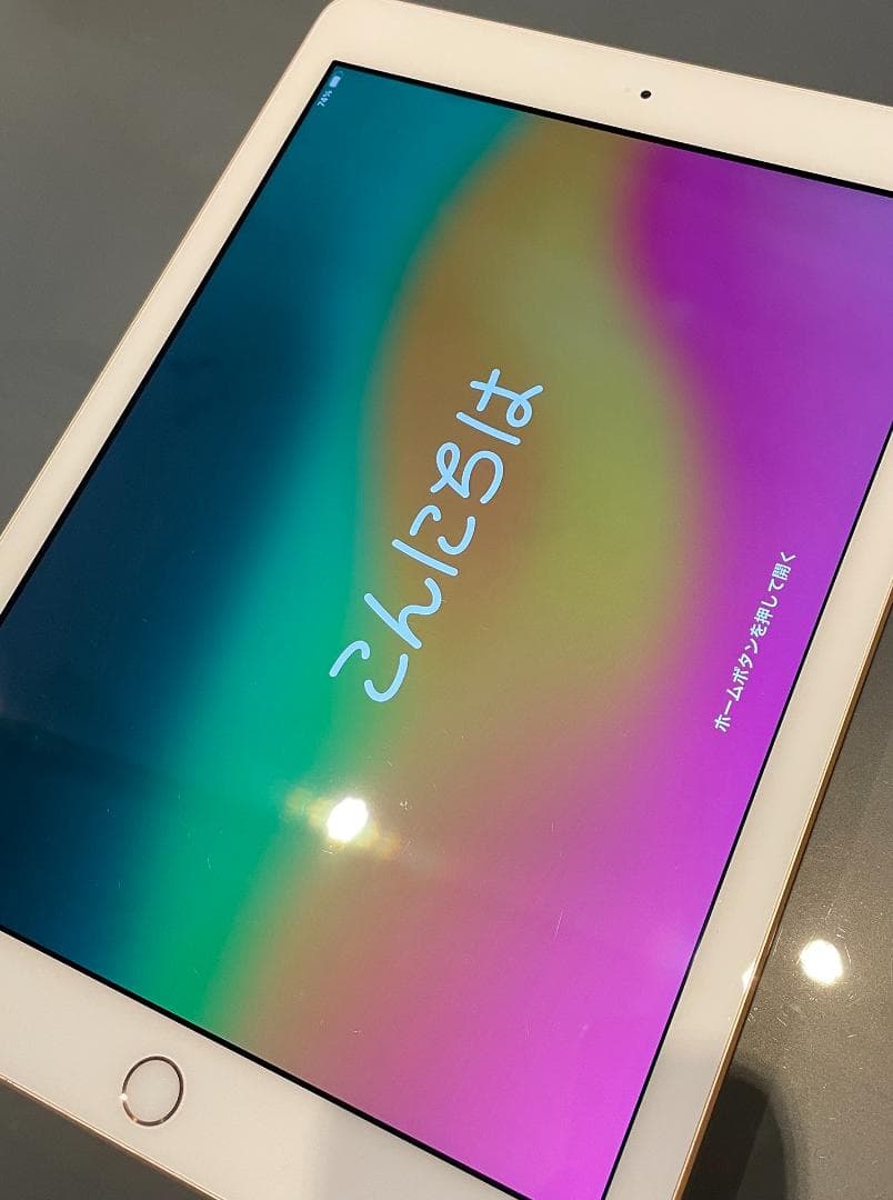 動作品 Apple iPad (第6世代) wifi 32GB ゴールド