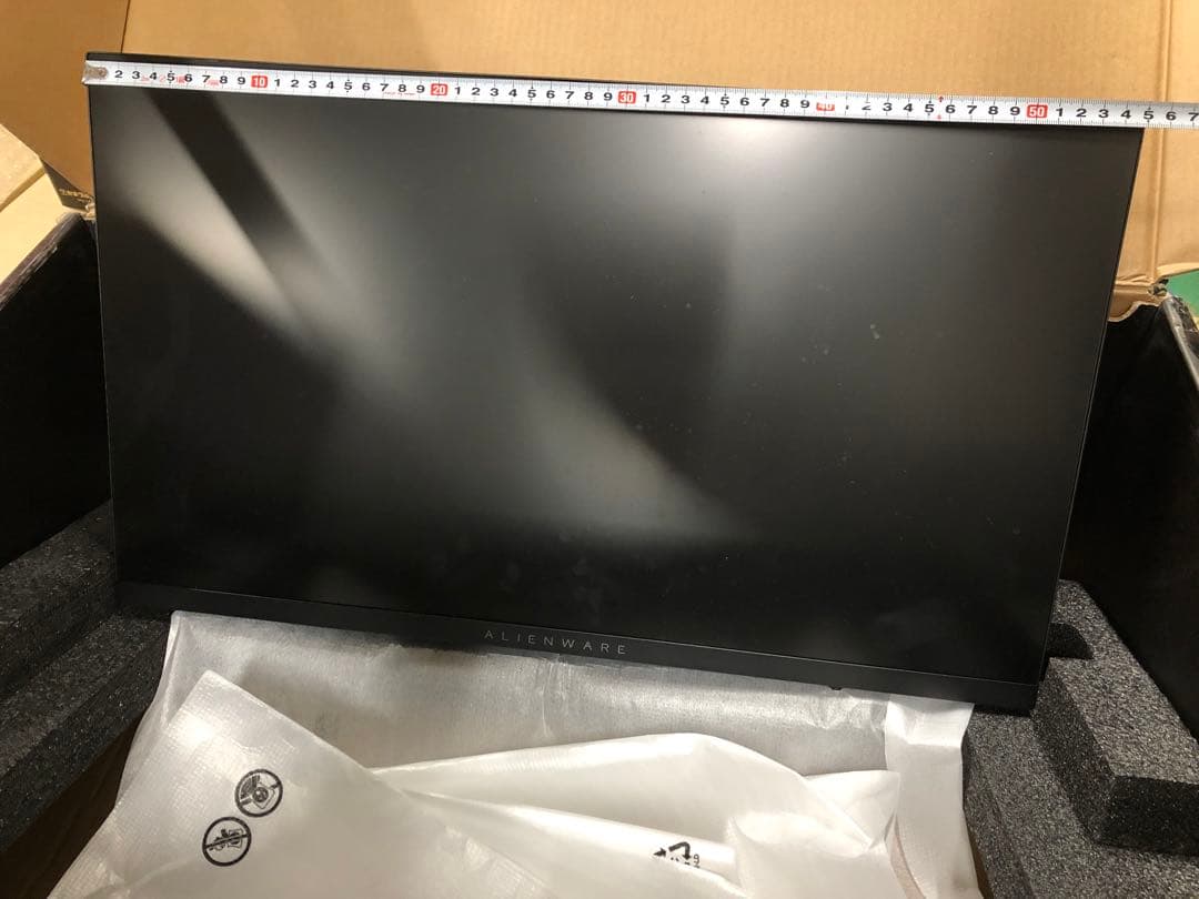 【*人様 ゲーミングモニター　Alienware 500Hz AW2524HF
