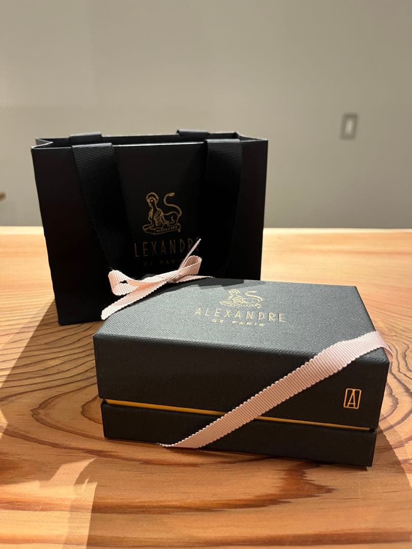 新品★ALEXANDRE DE PARIS ヘアクリップ アイボリー　M