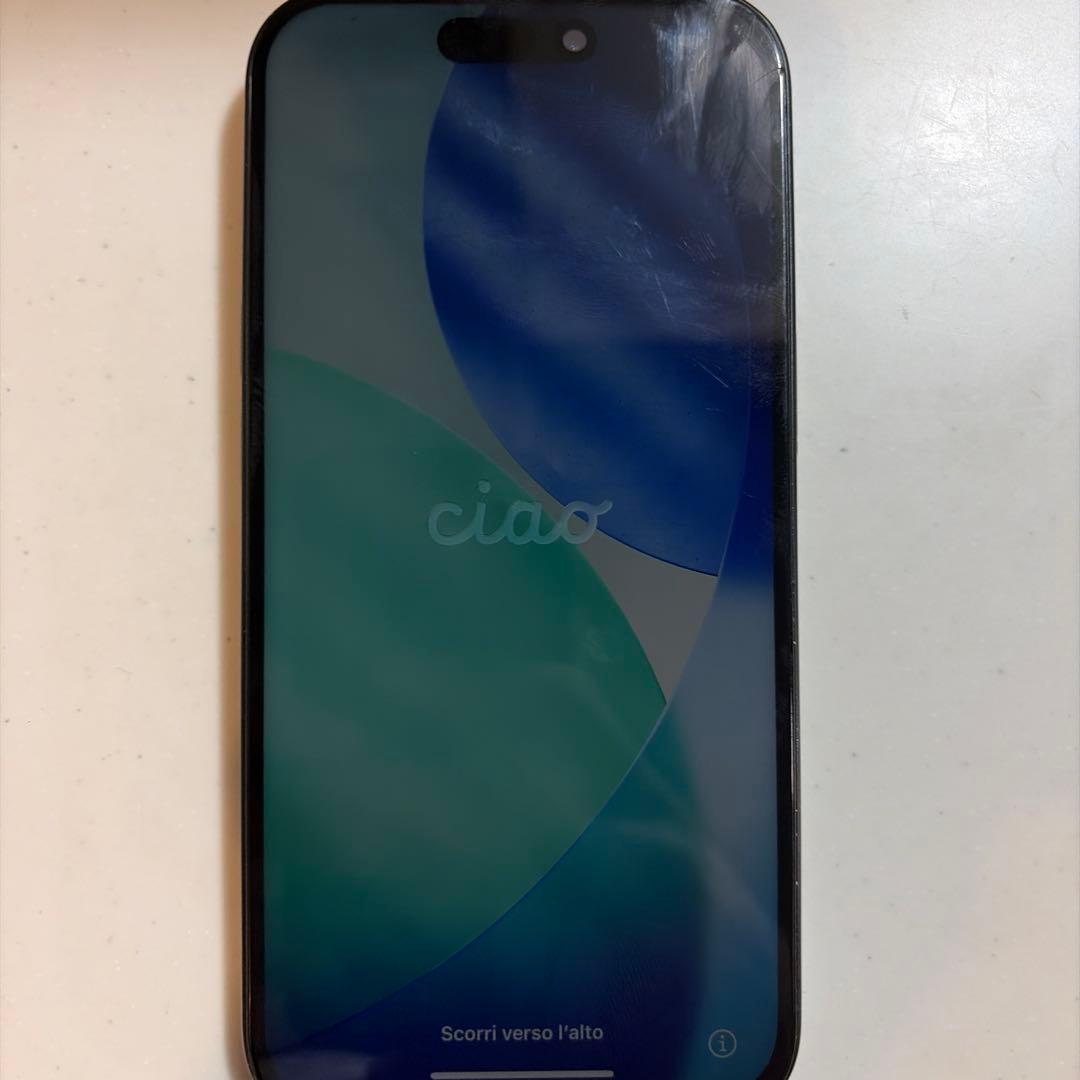 iPhone15 本体　ブラック　128GB