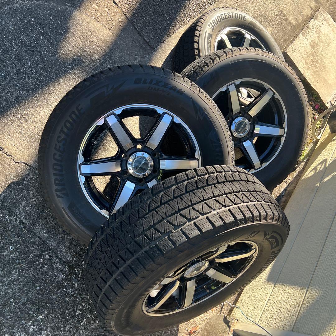 ランドクルーザー　プラド　スタッドレス