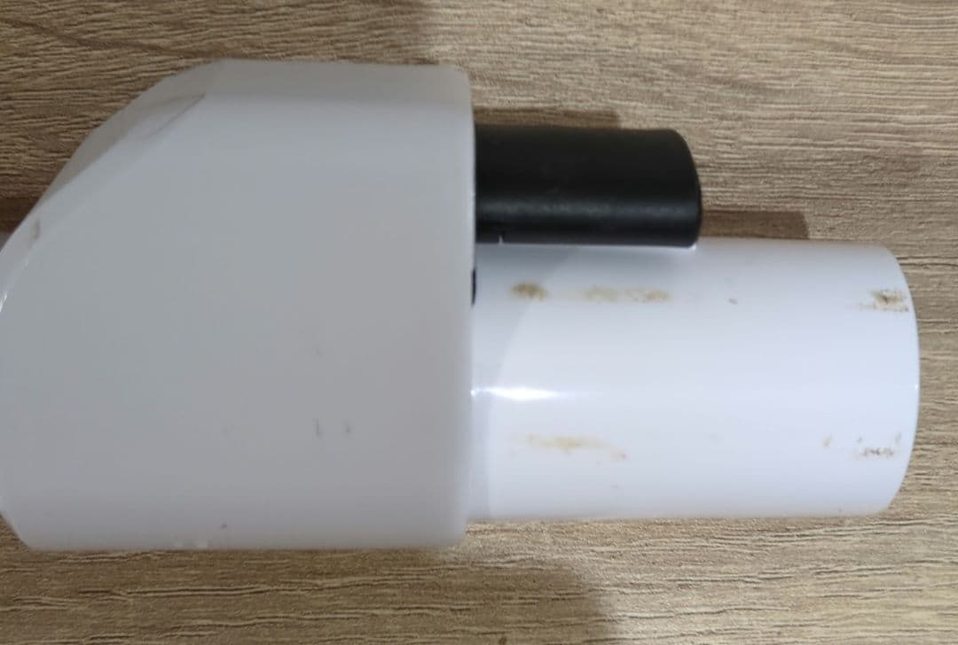 パナソニック サイクロン充電式掃除機 MC-SBV01-W 2025年製