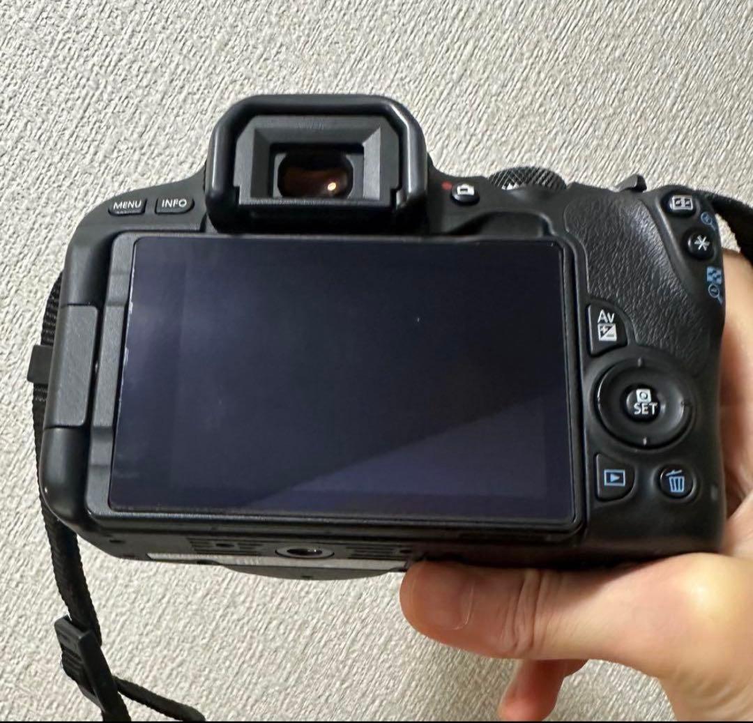 Canon EOS Kiss X9 (撮影画像添付あり)