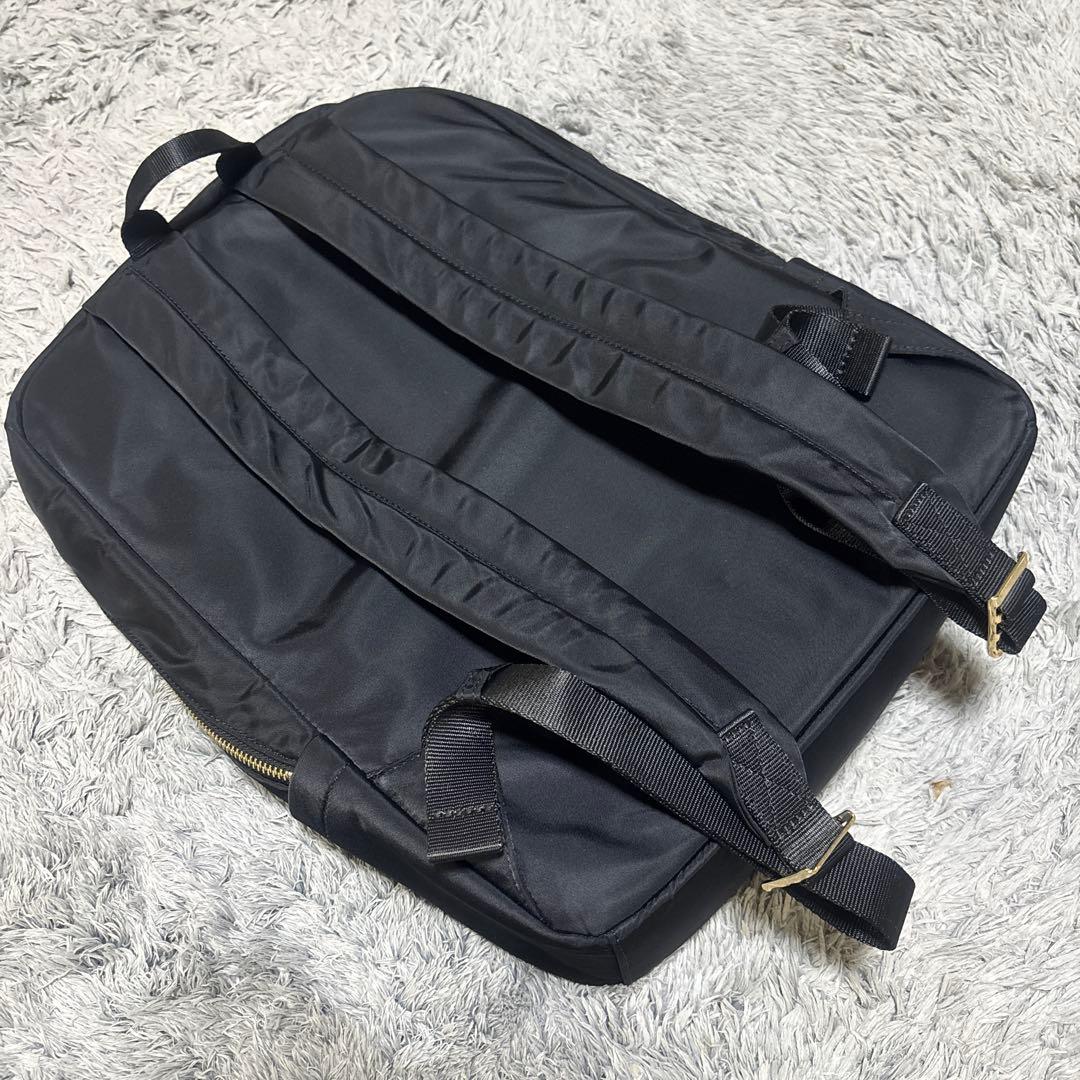 MARY QUANT ブラックナイロンリュック