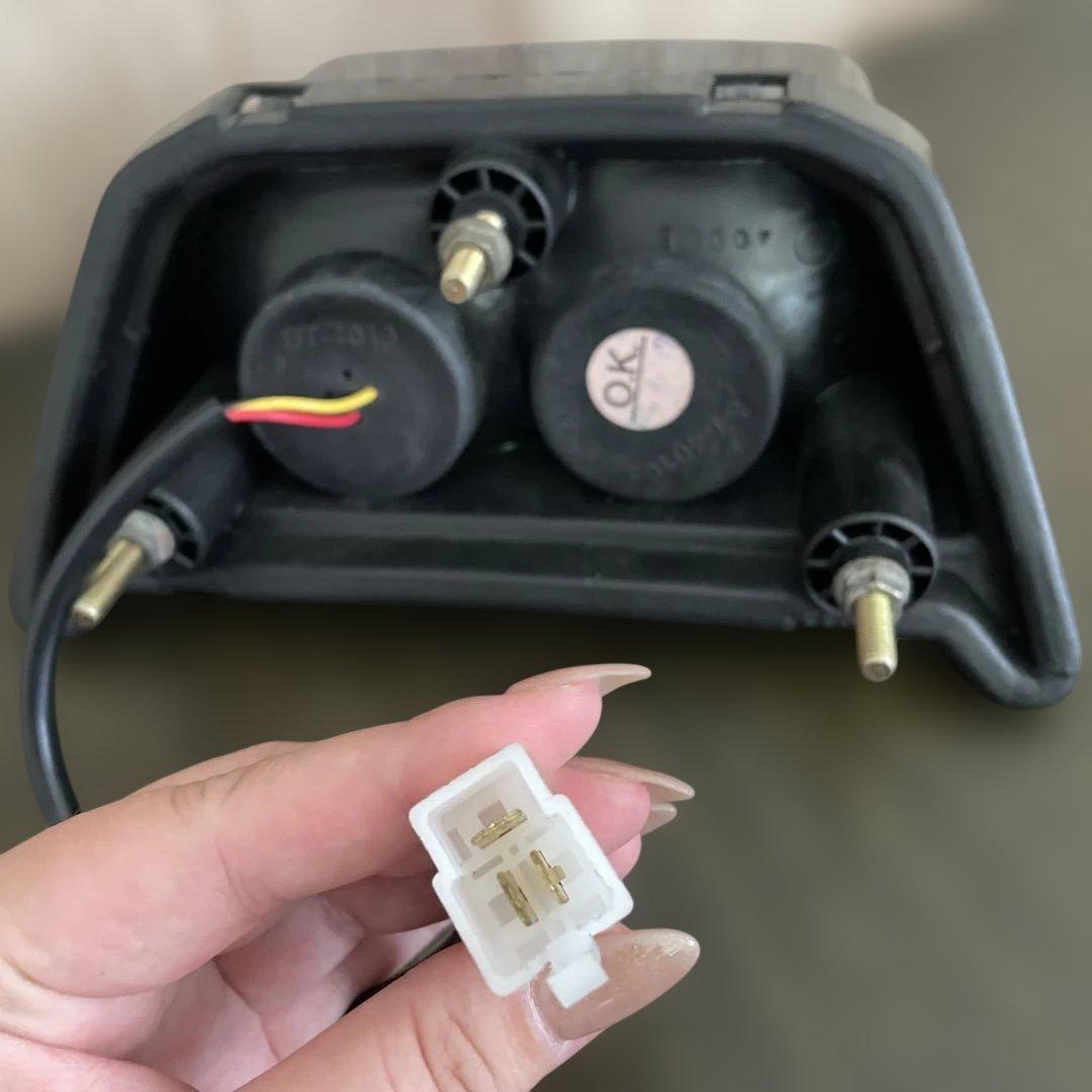 LEDテールランプ スモークレンズ ZRX400