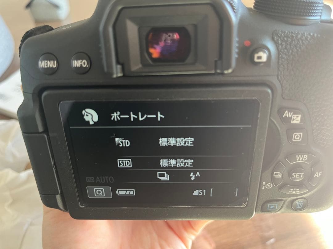 Canon 1眼レフ　kissx8i