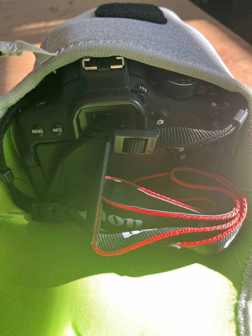 Canon 1眼レフ　kissx8i