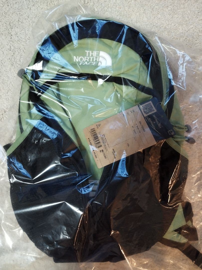 15 L ノースフェイス　キッズ リュック　スモールデイ　安全　ホイッスル