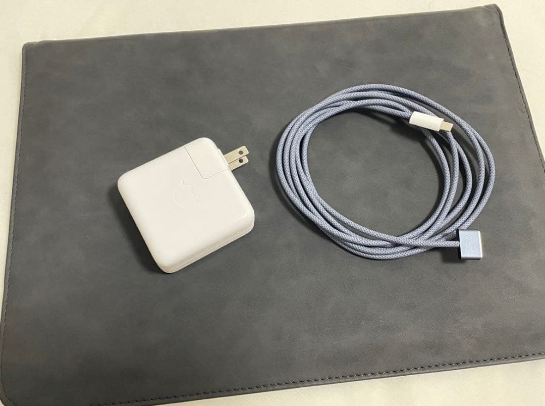 【超美品】MacBook Air M2 16GB / 1TB ミッドナ