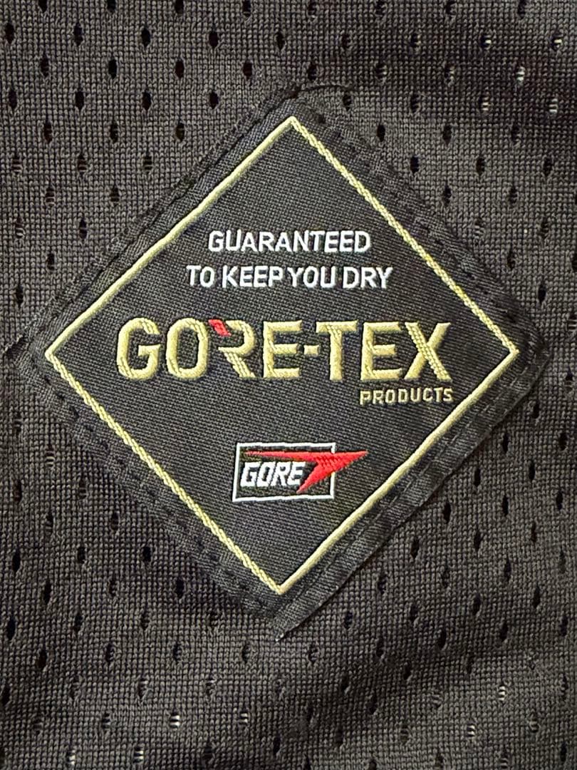 パ*つ様 VOLCOM GORE-TEX ブラックジャケット US/EU-XL