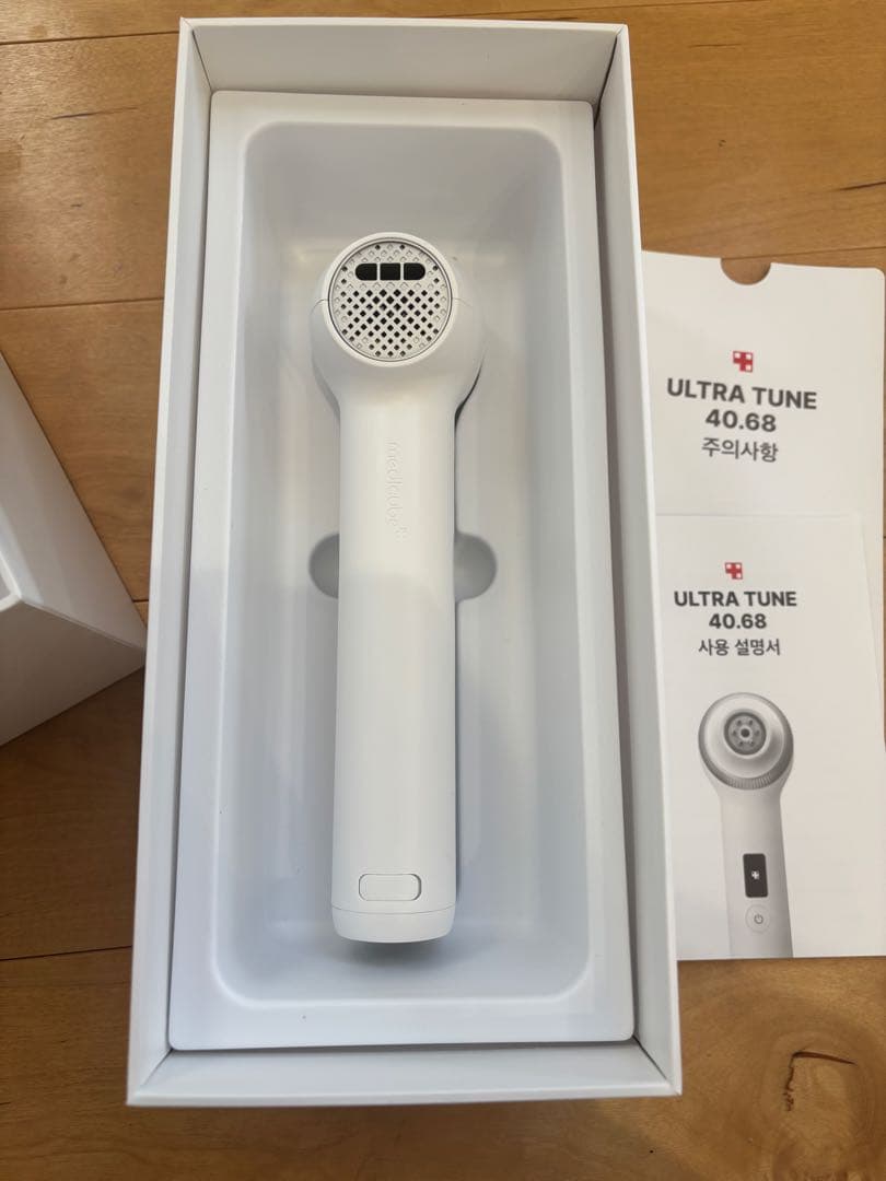 ULTRA TUNE メディキューブ美顔器