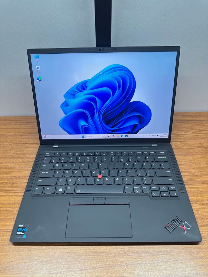 Windowsノート本体 Lenovo X1 Carbon Gen9 i7-1185G7 32/256