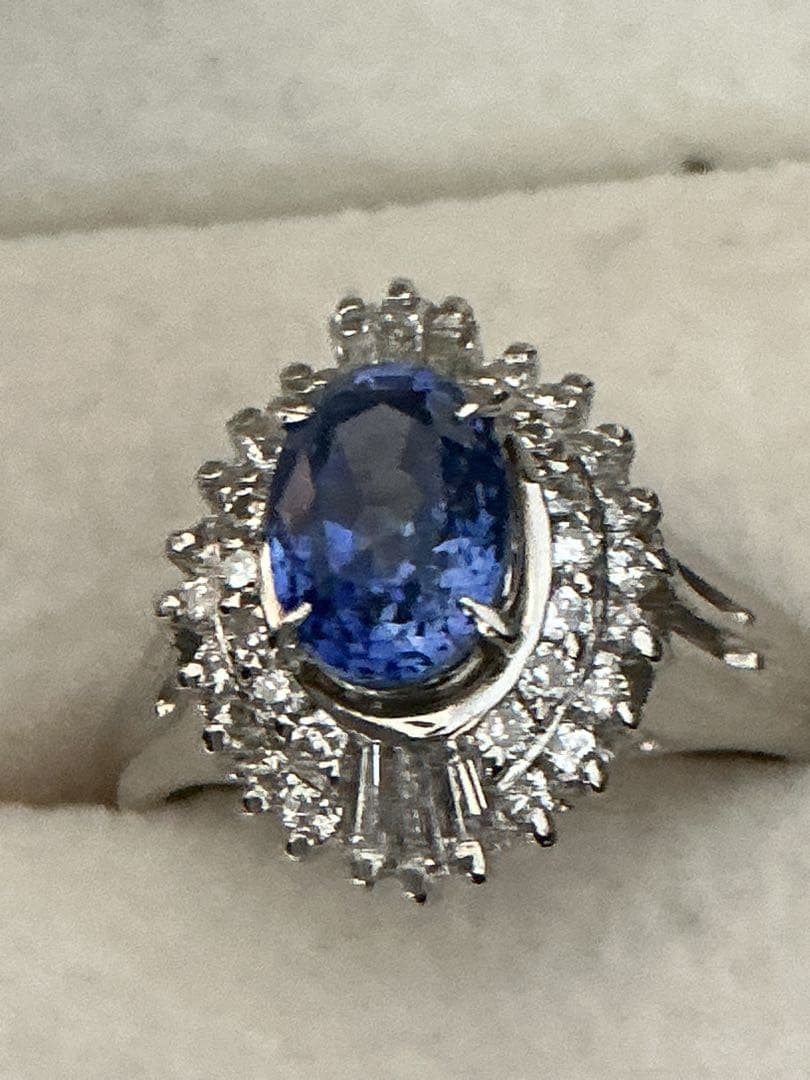 703本物保証PT900 サファイア1.18ct ダイヤ0.35ctリング