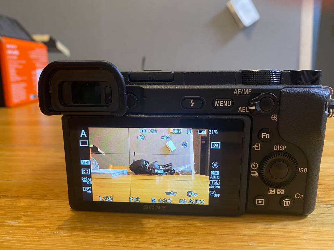 SONY α6400 E 16-50mm F3.5-5.6 OSS レンズキット