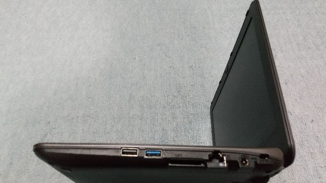 【バッテリー不良品】ノートPC(C1-celGLK)[マウスコンピュータ]