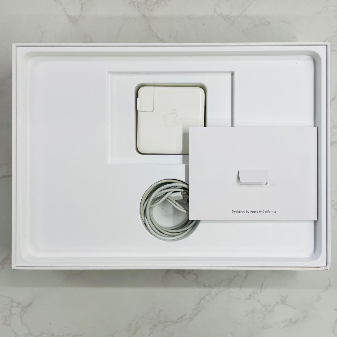 MacBook Pro 13インチ 2019 i5 8GB SSD 128GB