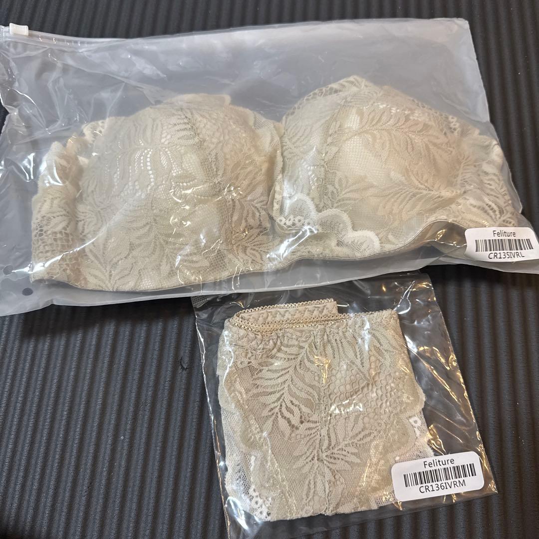 Feliture花柄レースブラジャーセット 4色 パンツ5色