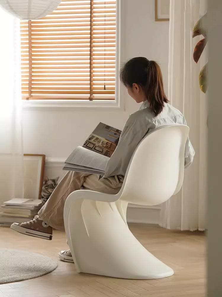 2脚 パントンチェア 白 単品 リプロダクト シンプル 屋外 室内