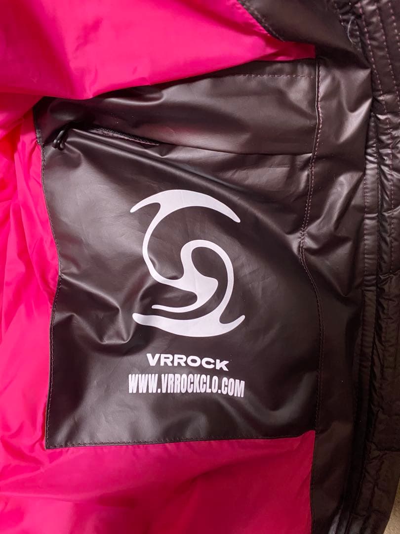 【激レア】VRROCK 温度変化 ダウンジャケット Mサイズ 完売品 黒ピンク