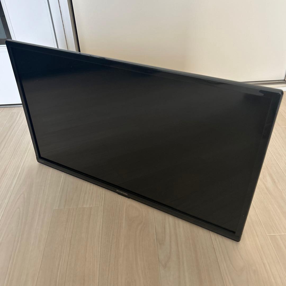 ハイビジョン液晶テレビ24V　2023年製